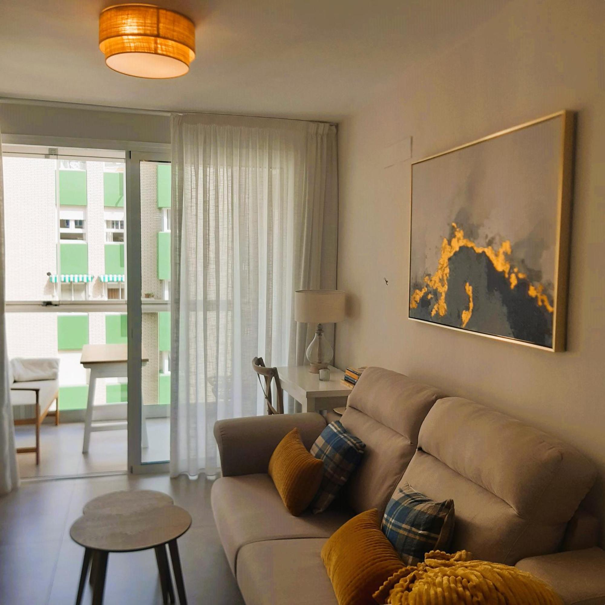 Ferienwohnung Mendoza A Un Paso De La Playa Málaga Exterior foto